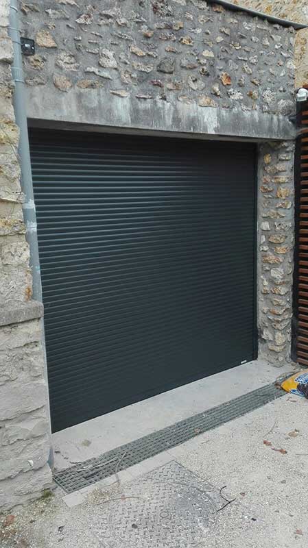 Pose de volet roulant à L'Isle Adam image 2