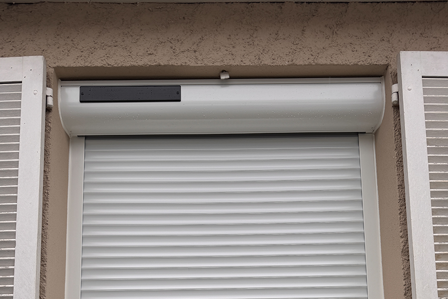 Pose de volets solaires &agrave; M&eacute;riel image 3